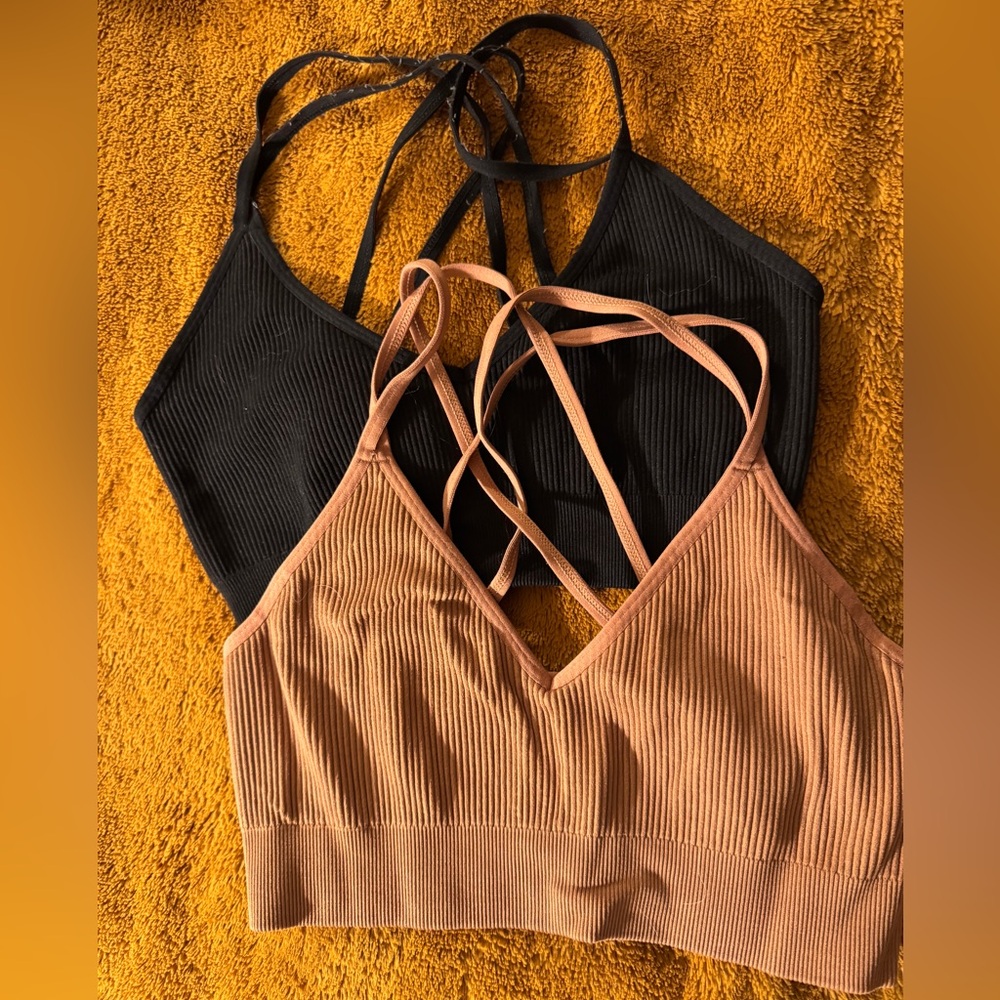 Aerie Black and Tan Ribbed Bras